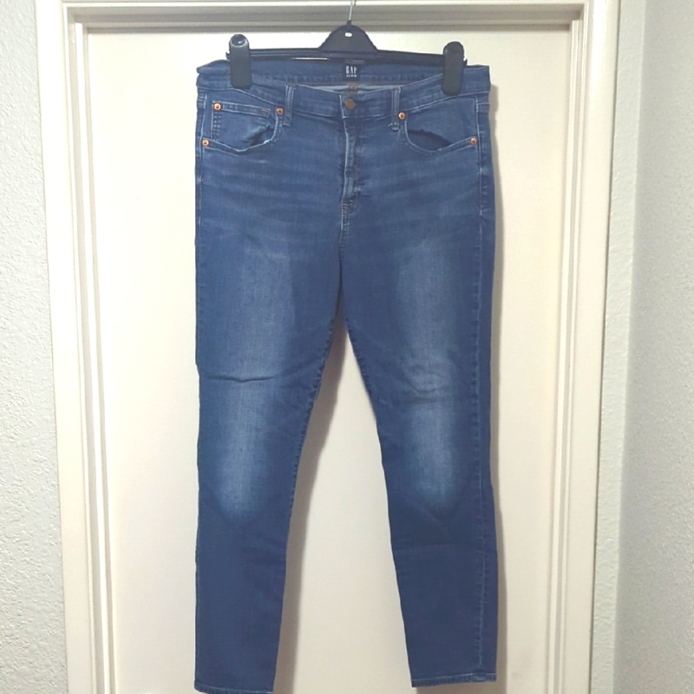 GAP True Skinny Jeans